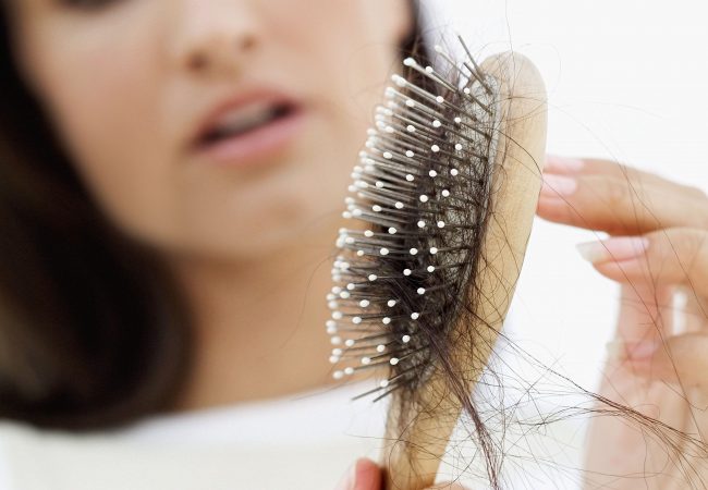 Fünf Methoden gegen Haarausfall nach Schwangerschaft. Es lohnt sich, sie zu kennen!