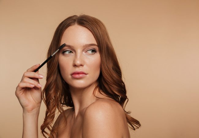 TOP 5 Augenbrauenseren – diese Produkte erfüllen Erwartungen jeder Frau! [Ranking]